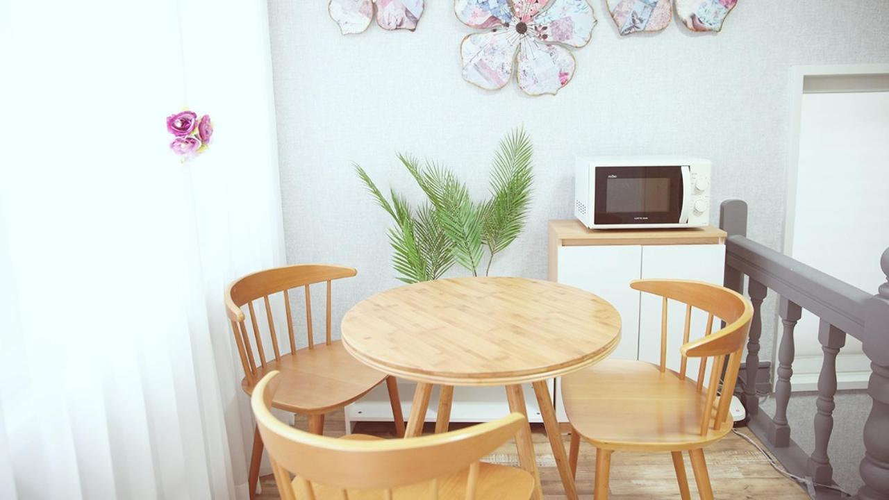 Unni House Hostel Seoul Exterior photo